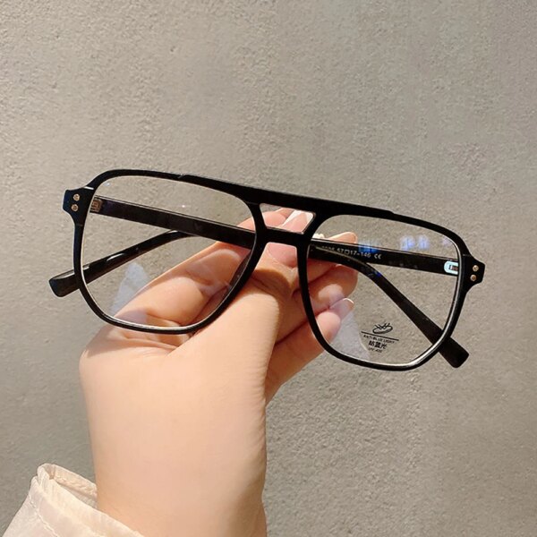 KLASSNUM Transparent Computer Glasses with Retro Square Frames: Anti-Blue Light & Fashionable - Image 2