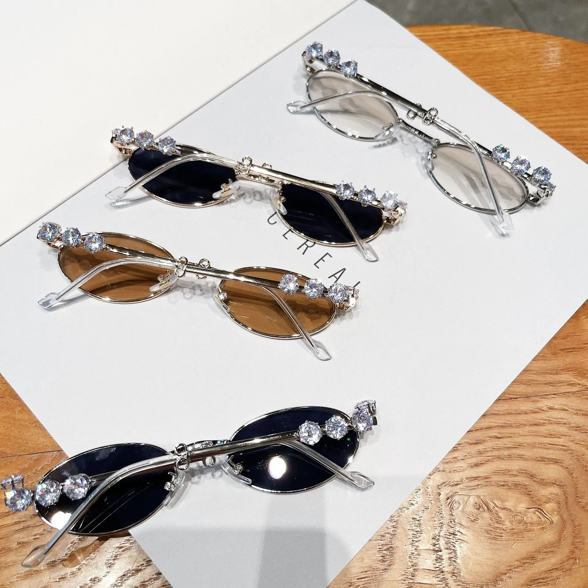 KLASSNUM Y2K Luxury Oval Sunglasses with rhinestone Women Metal Frame Transparent Glasses Decorative Glasses Fashion Accessories