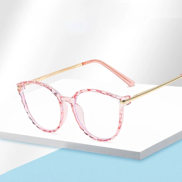 Fashionable Cat Eye Glasses for Women with Blue Light Blocking - Image 4