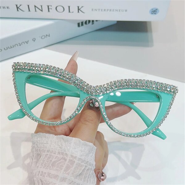 KLASSNUM Designer Cat Eye Sunglasses for Women: Rhinestones & Vintage Style - Image 5