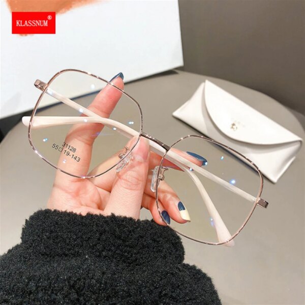 Oversized Metal Frame Glasses with Transparent Lenses & UV400 Protection