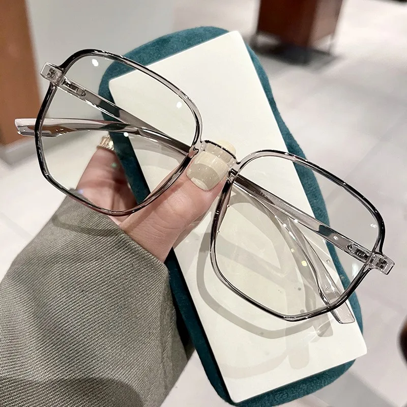 Large Square Frame Anti-Blue Light Glasses Women Computer Gaming Eye Protection Classic Plain Transparent Glasses Spectacles